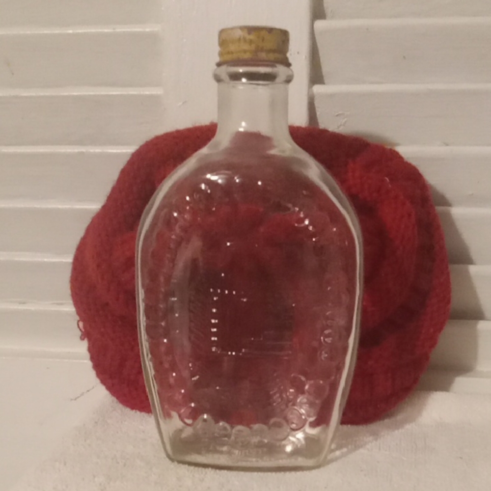 Vintage LOG CABIN Syrup Bottle